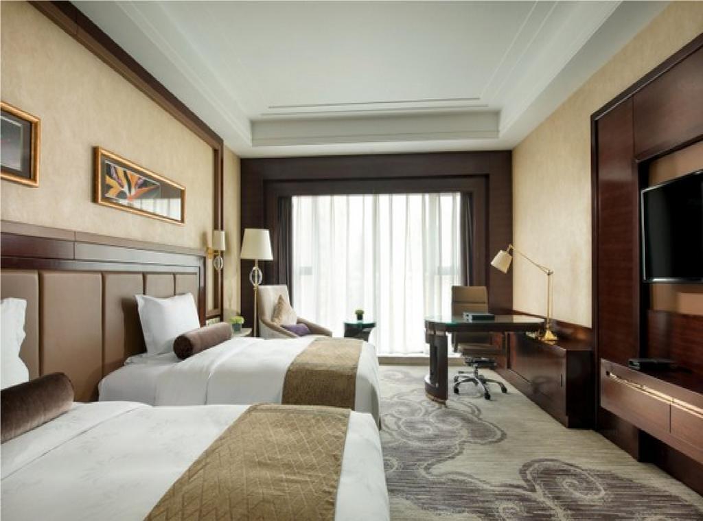 Embassador International Hotel Сиан Екстериор снимка