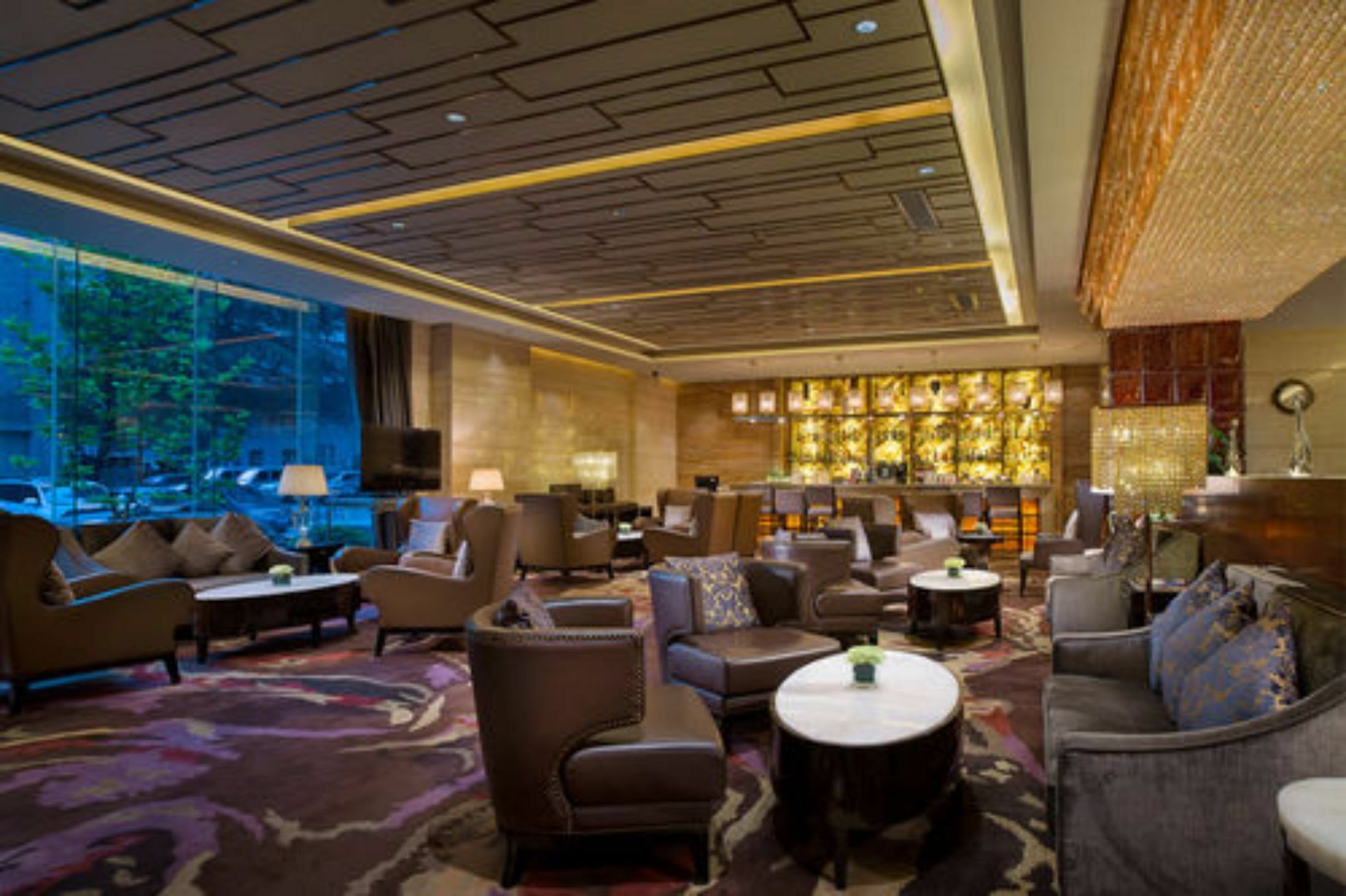 Embassador International Hotel Сиан Екстериор снимка