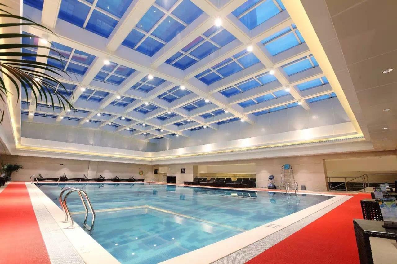 Embassador International Hotel Сиан Екстериор снимка
